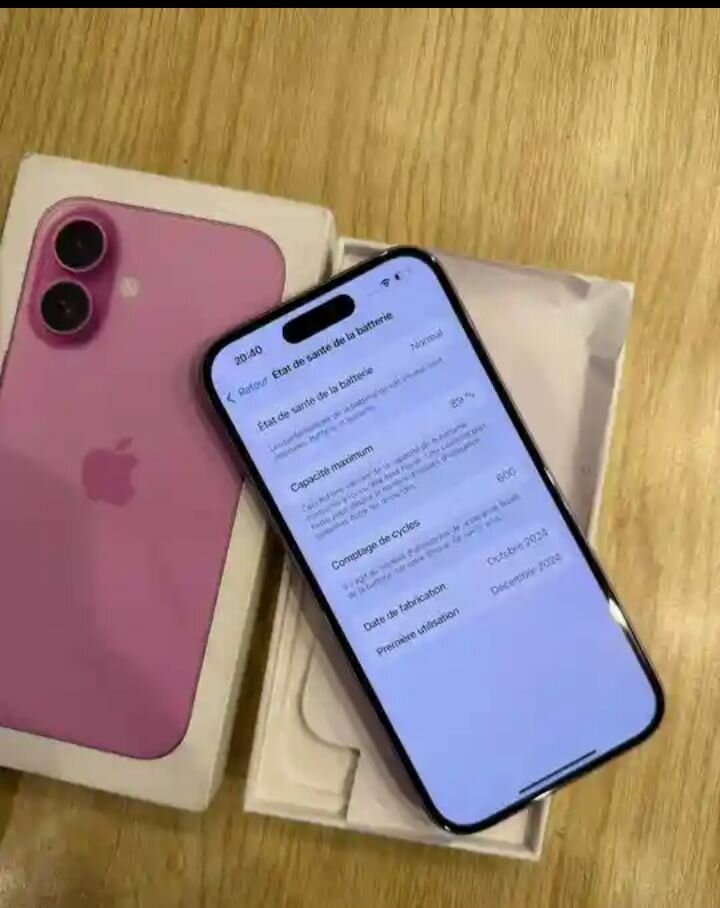 Apple iPhone 15 reconditionné rose