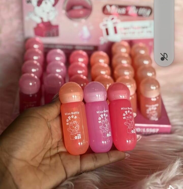 Miss Betty LIPSTICK - 24PCS