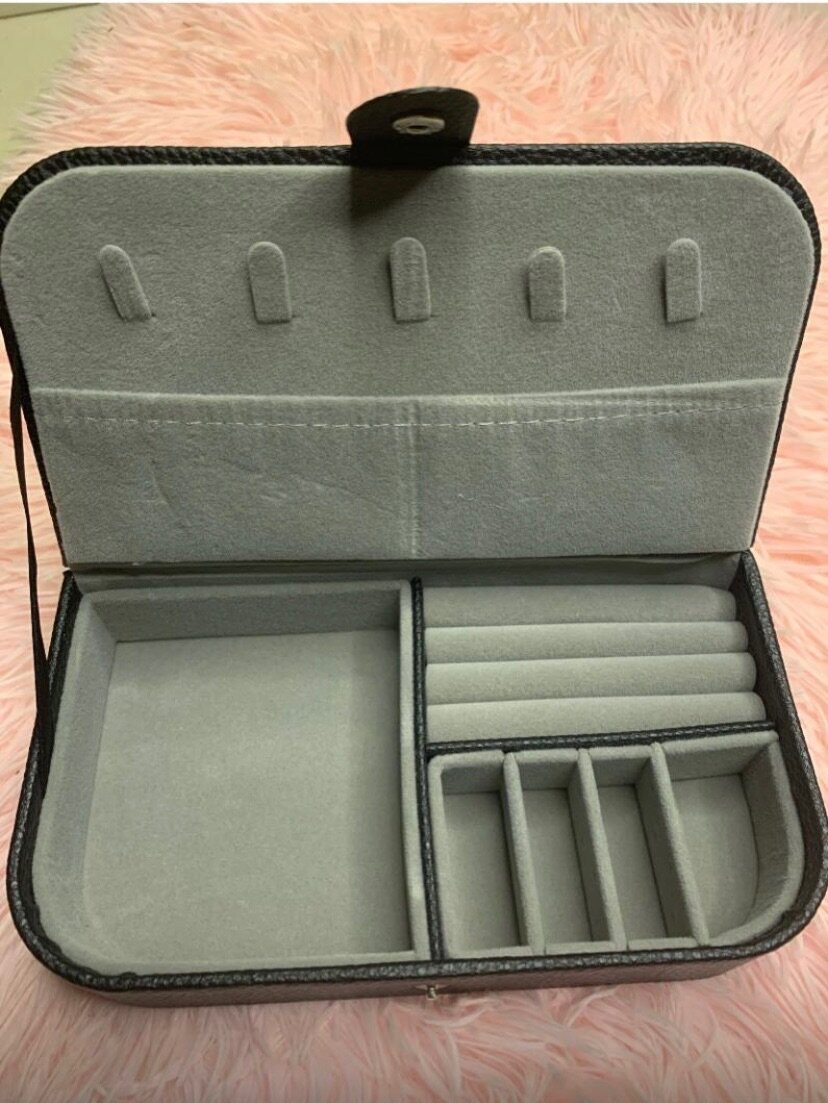 Boîte à Bijoux Élégante et Pratique