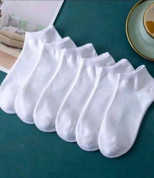 Chaussettes blanches respirantes