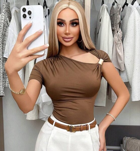 Top asymétrique élégant