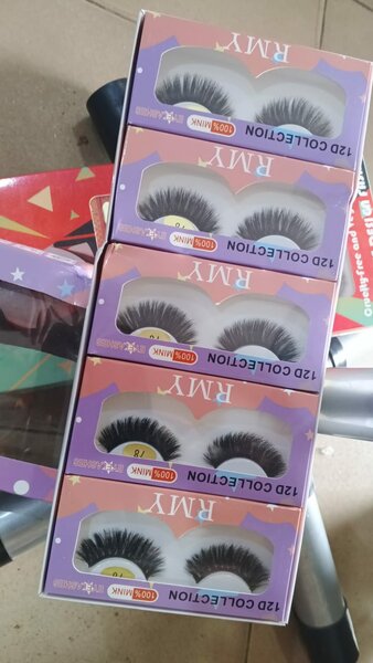 12 Pairs Luxury Eyelashes