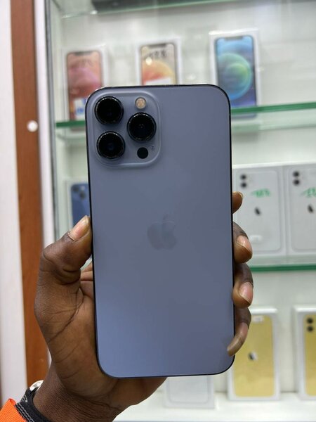 iPhone 13 Pro Max 128Go disponible