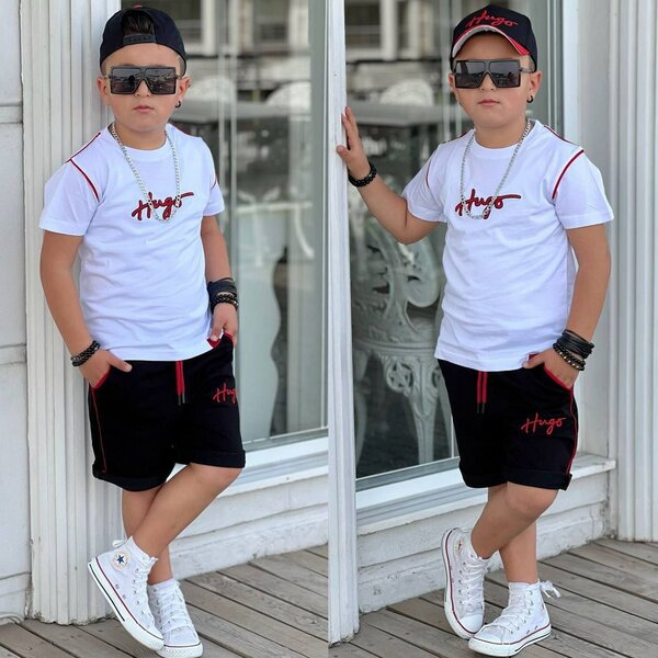 Ensemble vêtement +chapeau