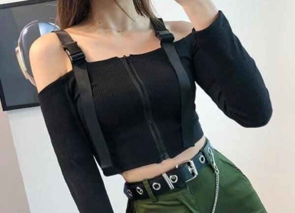 Кофточки с ремнями