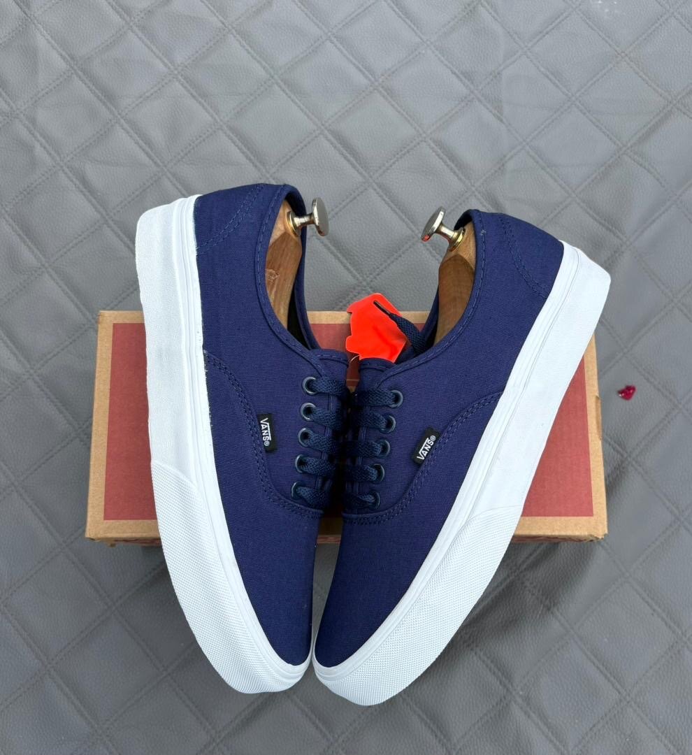 Sneakers bleus en toile