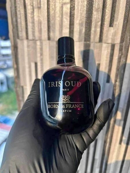 Parfum Iris Oud