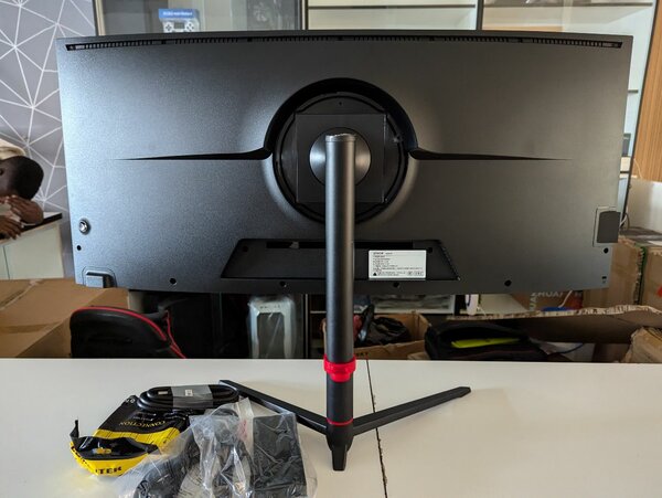 LG nano IPS 34 inches 4K monitor