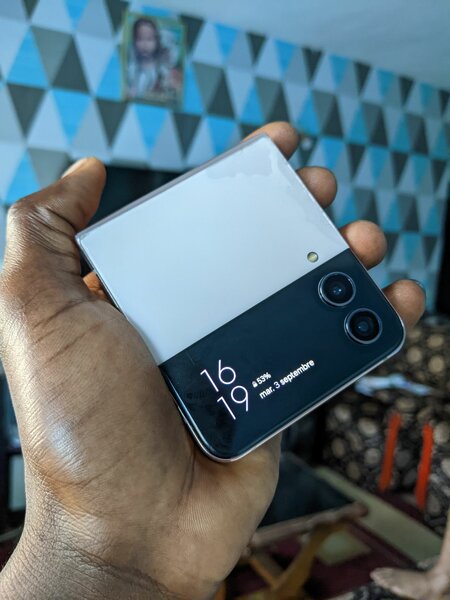 Samsung Zflip 4