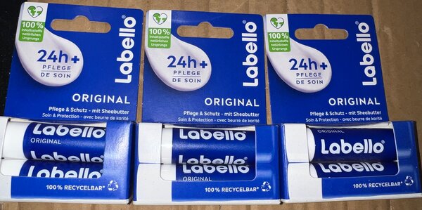 Lot de baumes à lèvres Labello