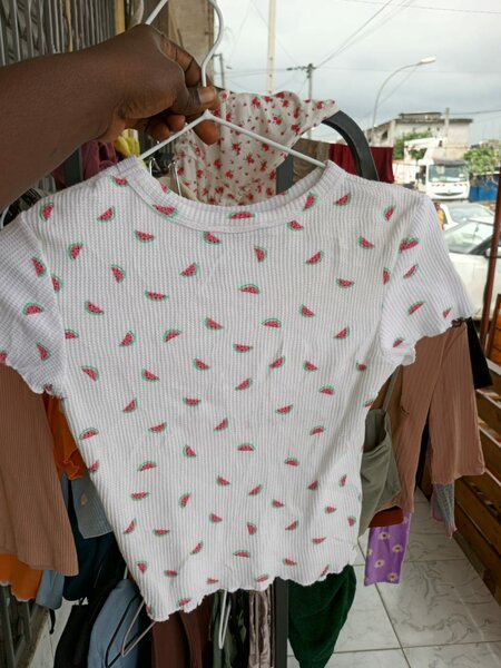 T-shirt estivale motif fruit