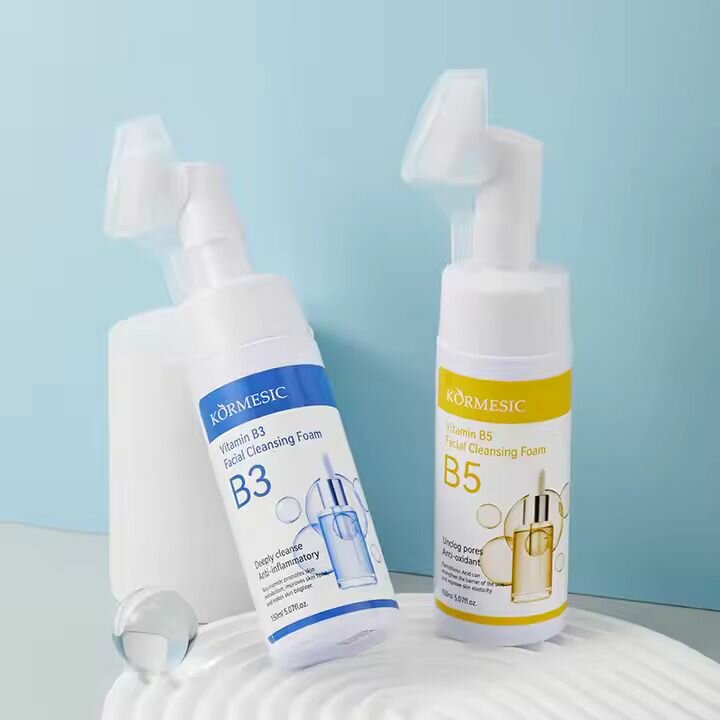 Mousse nettoyante vitamine