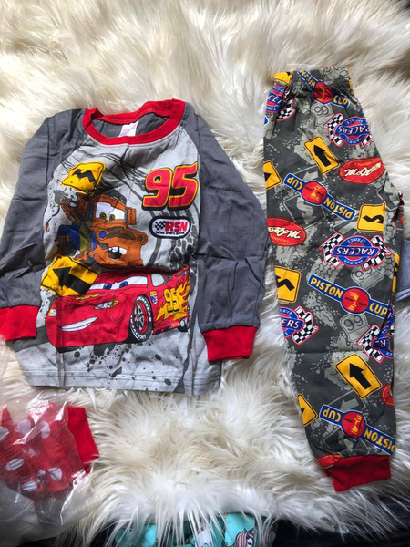 Kids pajamas 