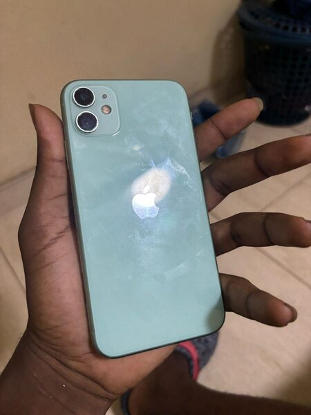 iPhone 11 128gb