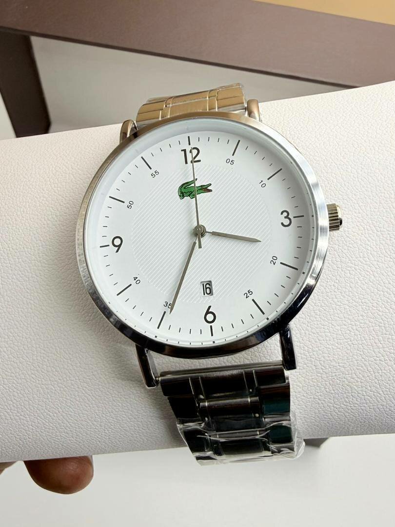 Montre homme élégante acier