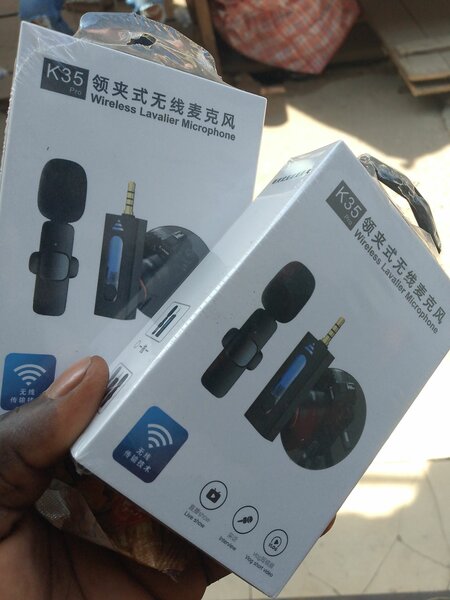 Wireless microphone