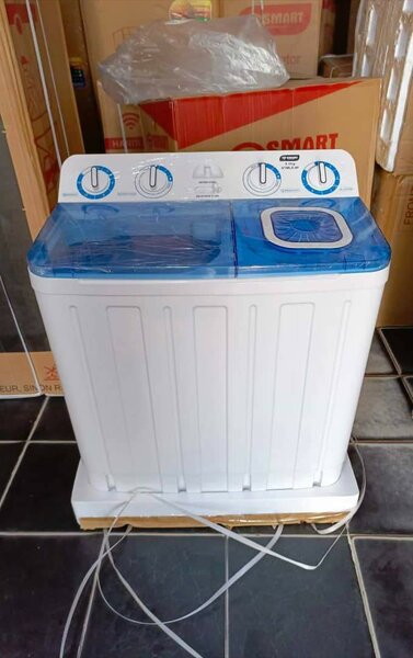 MACHINE À LAVER 08KG _ SEMI-AUTOMATIQUE _ ESSORAGE _ RINCE _