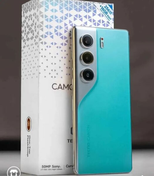 Tecno Camon 40