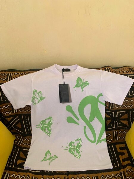 T-shirts imprimés colorés