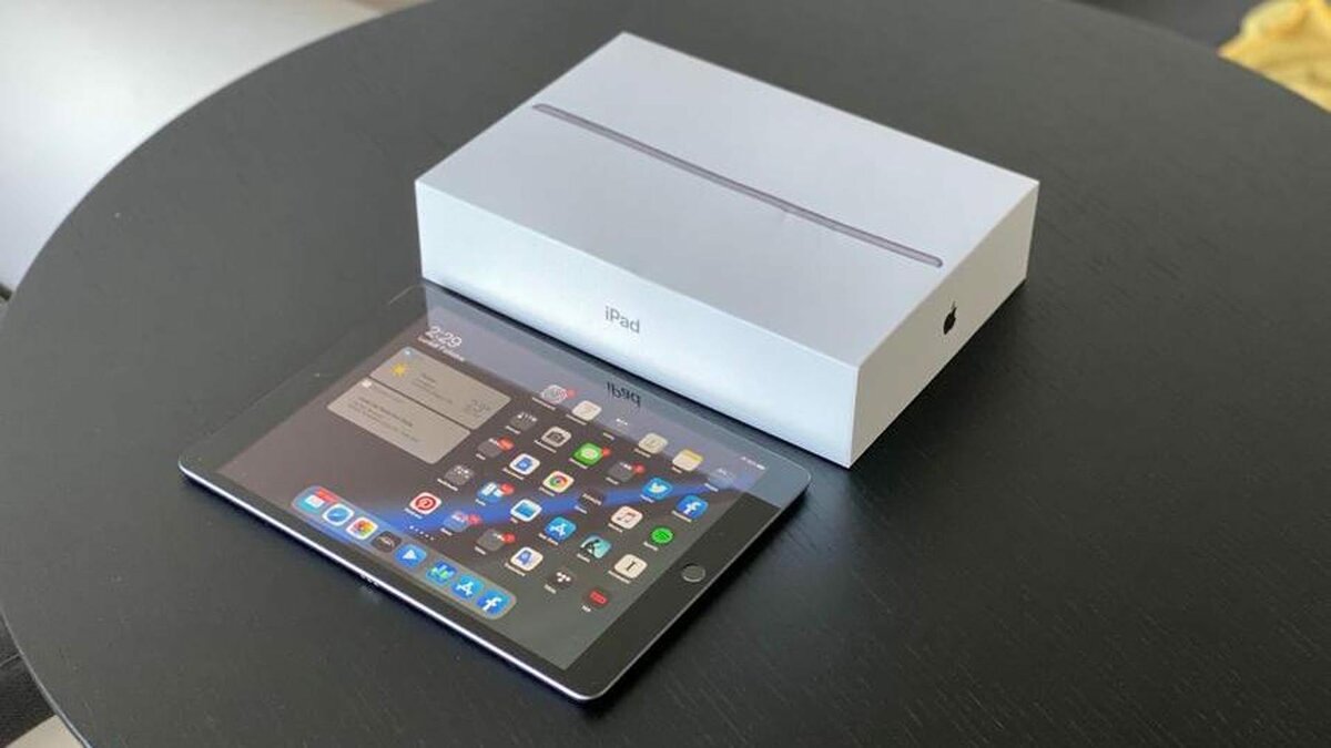 New Apple iPad 10.2 (2021) 64GB Silver