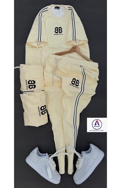 Ensemble de survêtement beige