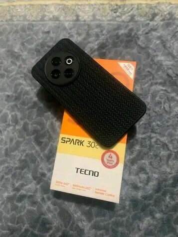Tecno Spark 30C téléphone