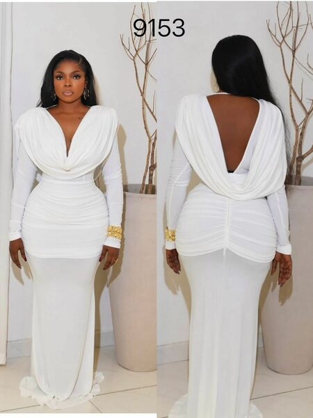 Robe longue plissée élégante