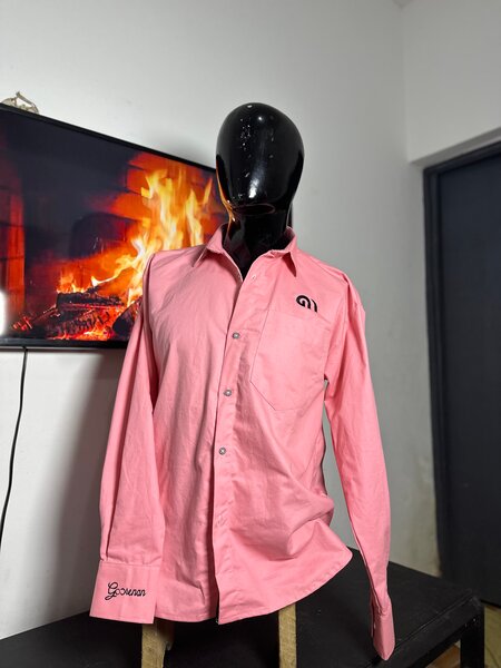 Chemise rose homme/femme