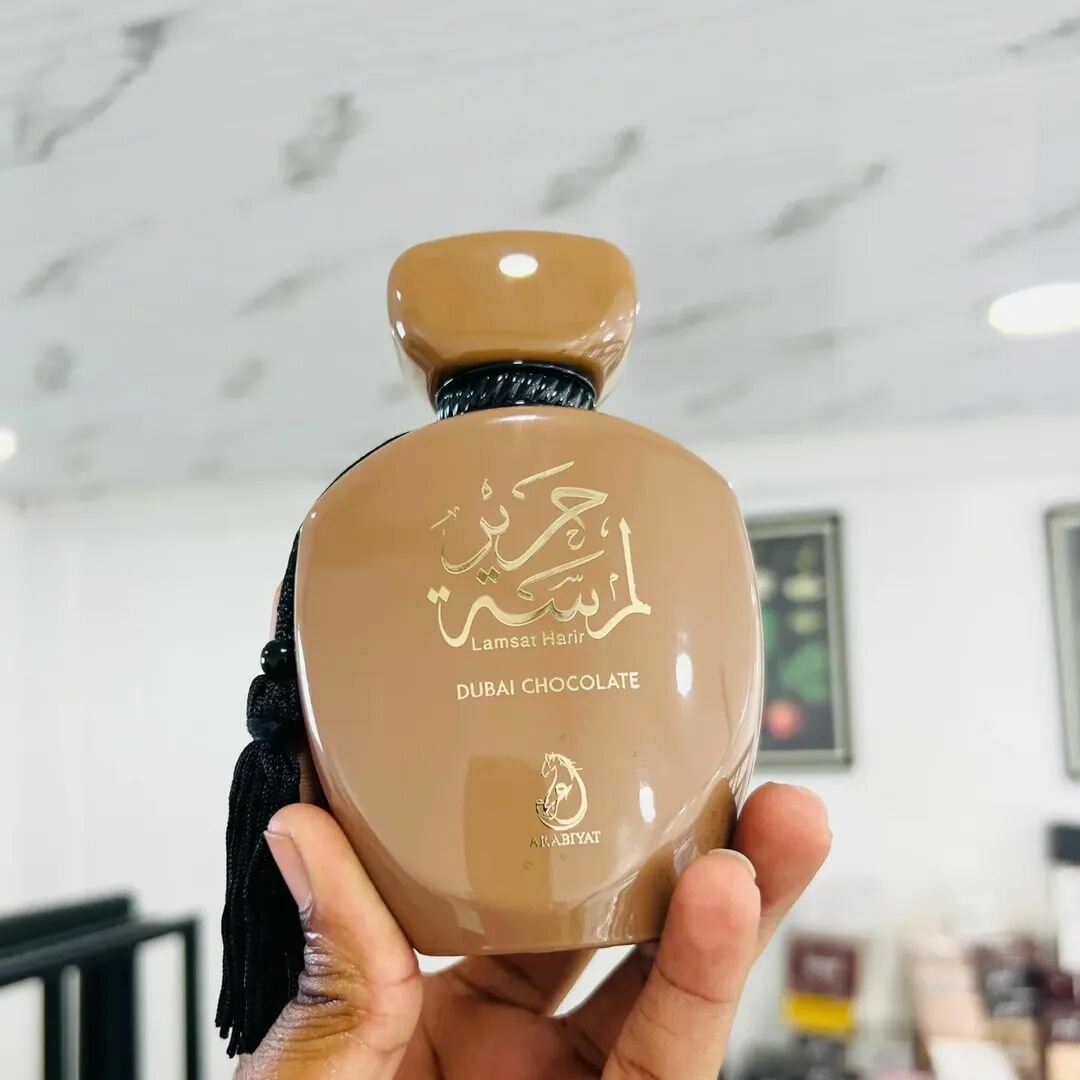 Parfum Dubai Chocolate Lamsat Hanan ARASAT