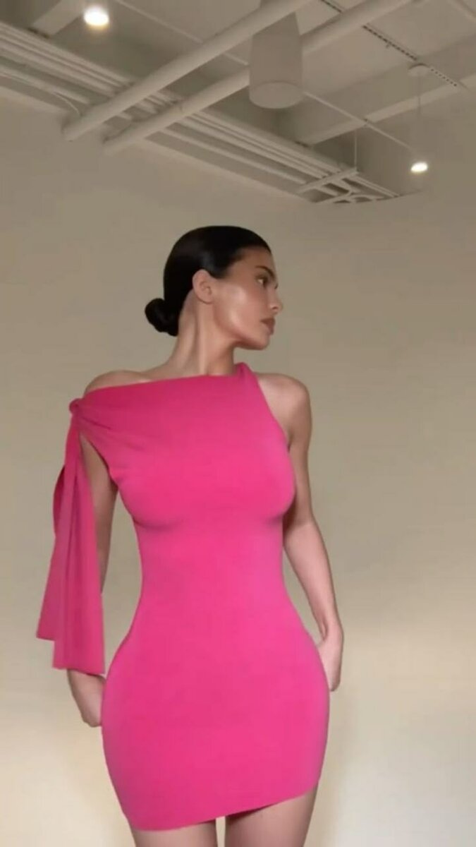 Robe élégante femme soirée