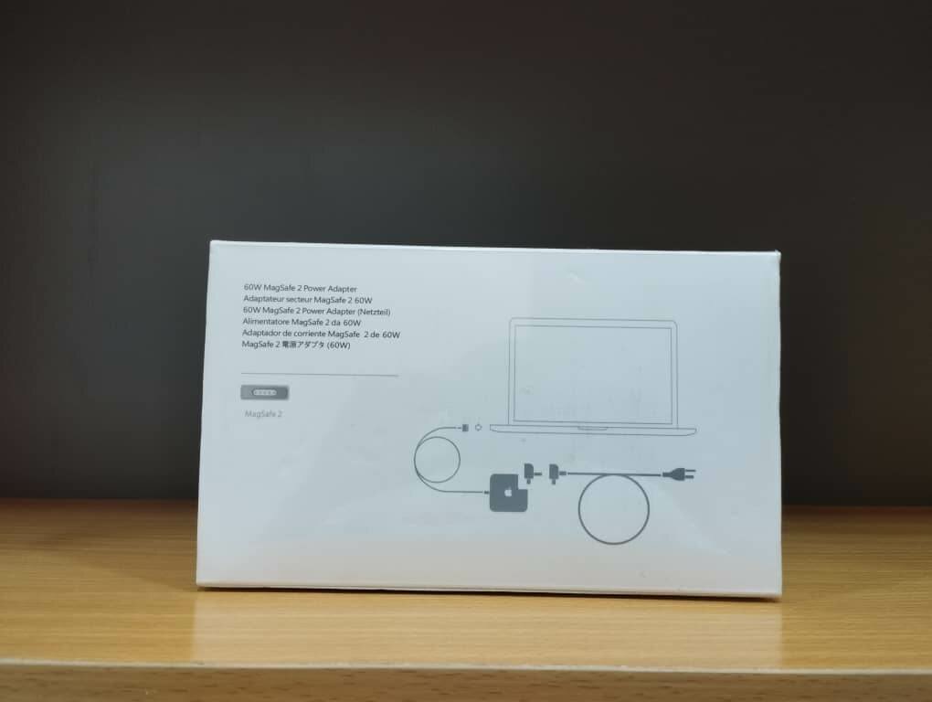 Apple  magsafe2  power adapter