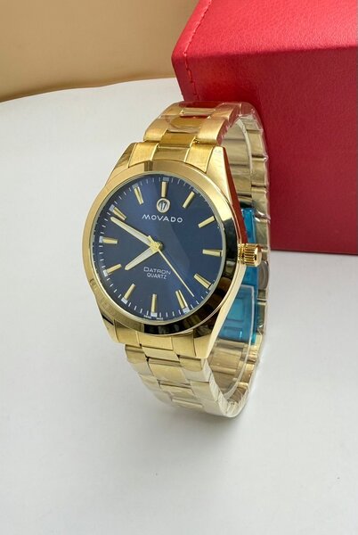 Montre Dorée Movado Quartz