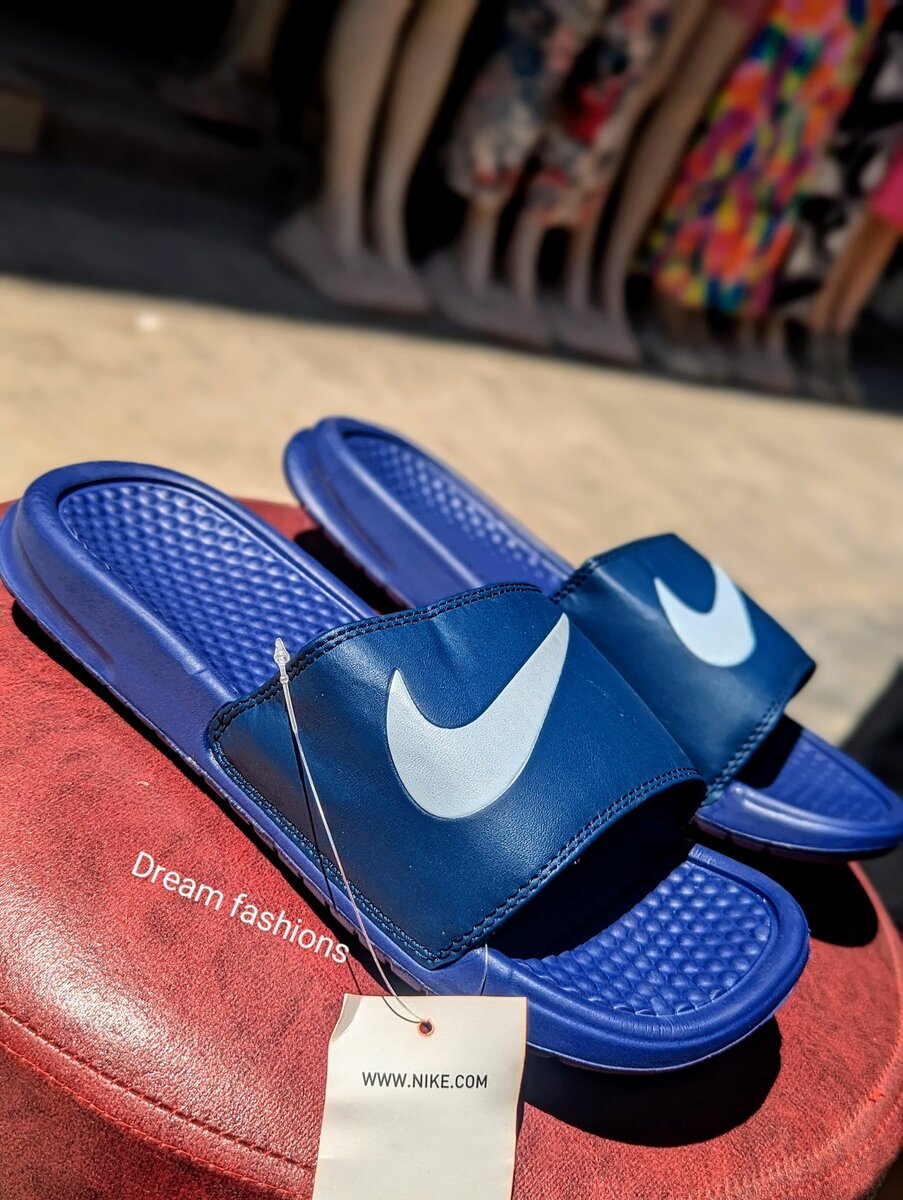 Nike slides