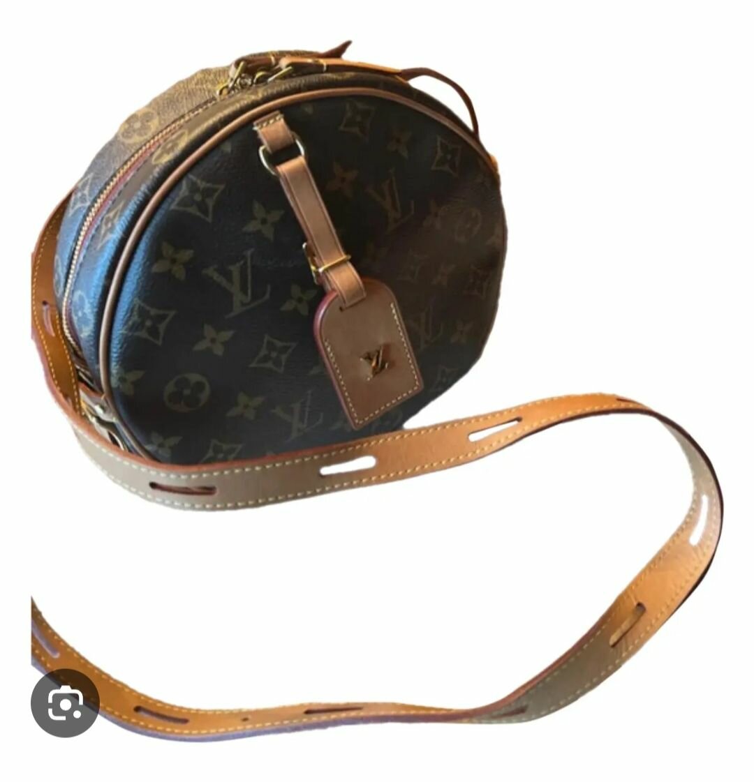 LOUIS VUITTON AUTHENTIQUE  MADE IN FRANCE