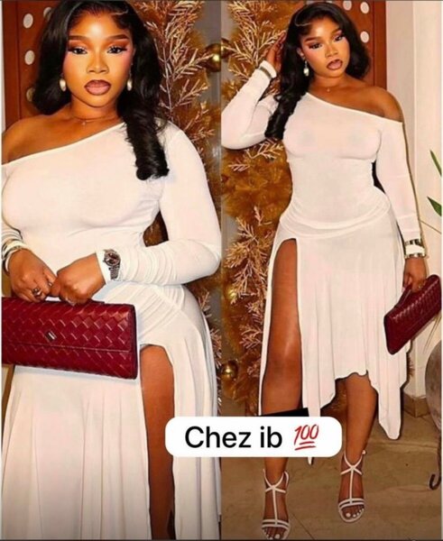 Robe blanche asymétrique élégante pour femmes