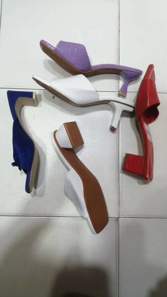 Sandales à talons colorées