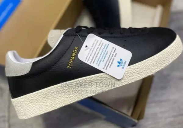 ADIDAS TOPANGA Sneakers