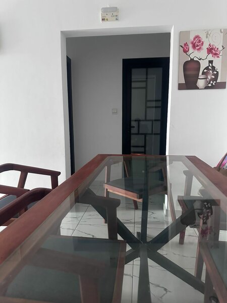 Table en verre élégante