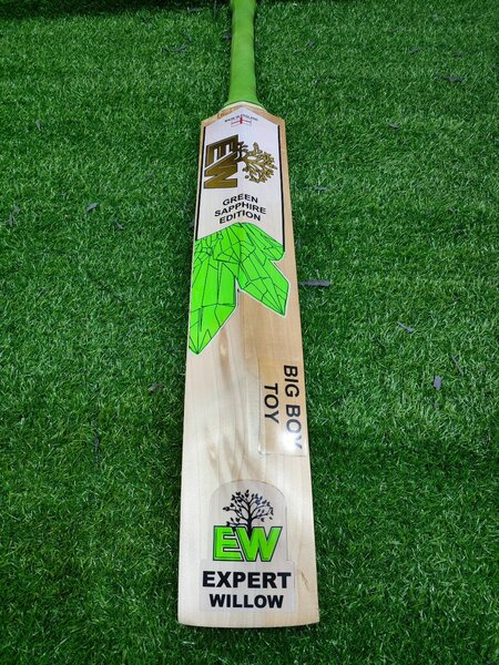 Expert Willow Green Sapphire Edition