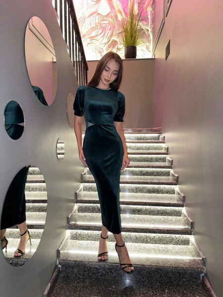 Велюровое платье