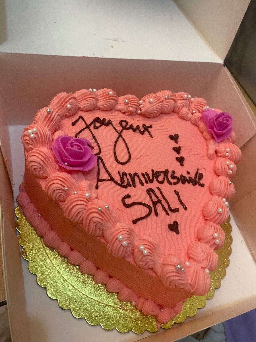 Gâteau d'Anniversaire Coeur Rose