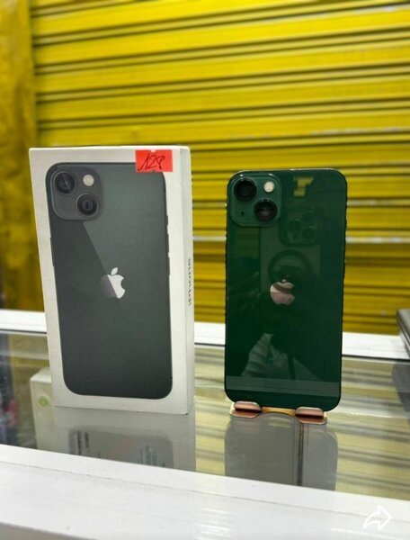 iPhone 13 Vert Neuf