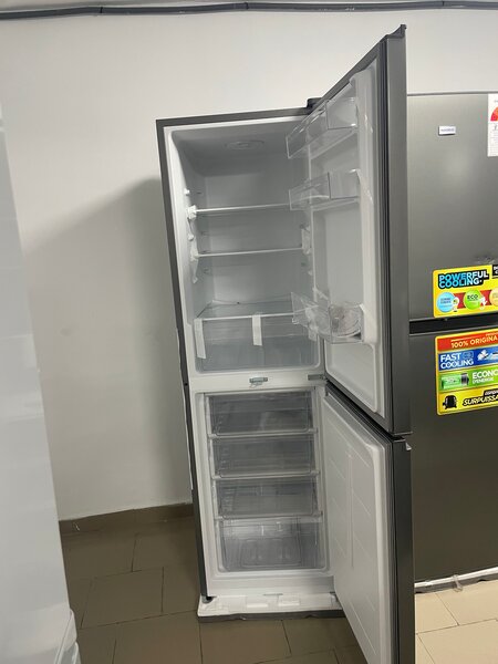 Réfrigérateur nasco 260 L