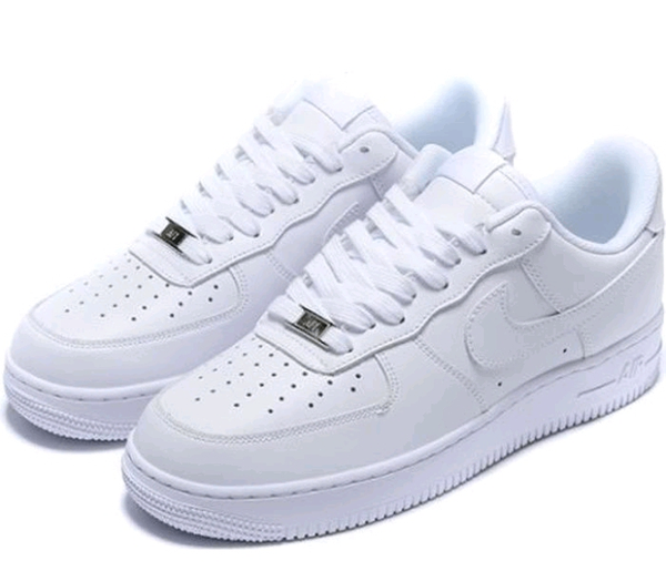 Baskets blanches élégantes unisexes