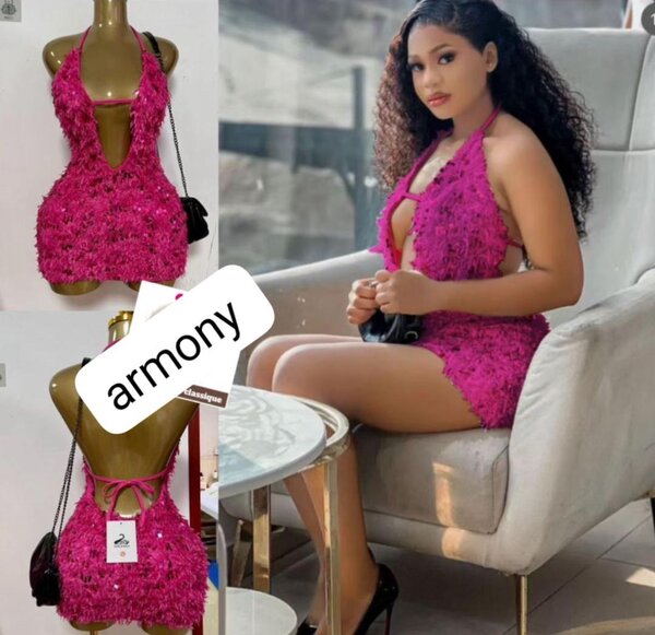 Chic robe disponible