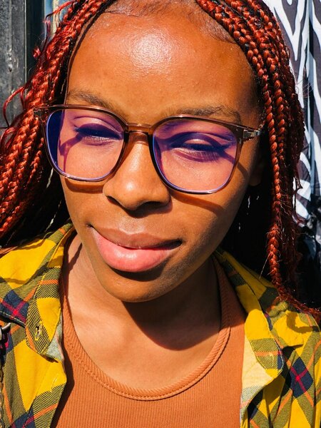 Anti blue light blocking eyeglasses