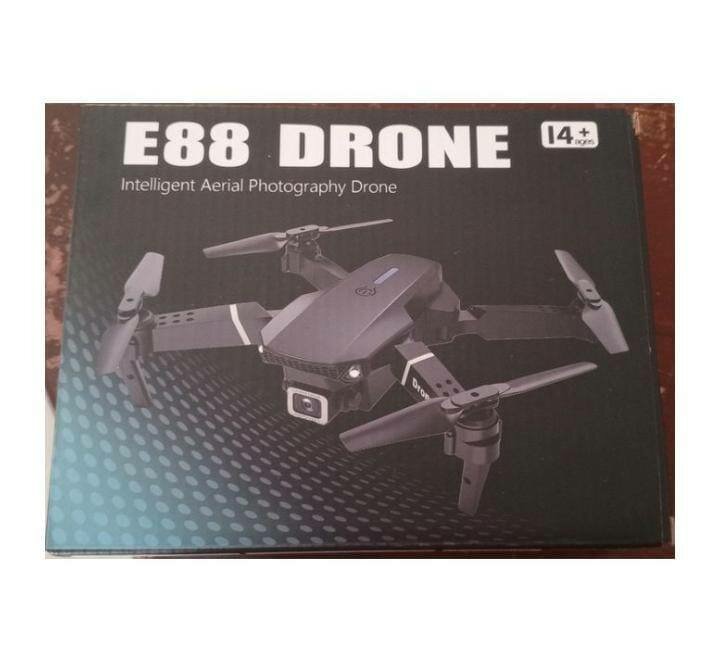 Drone E88 avec caméra HD et télécommande