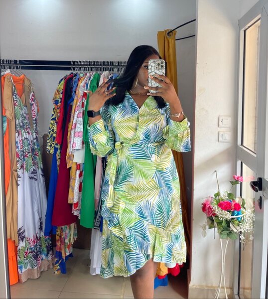 Robe femme disponible