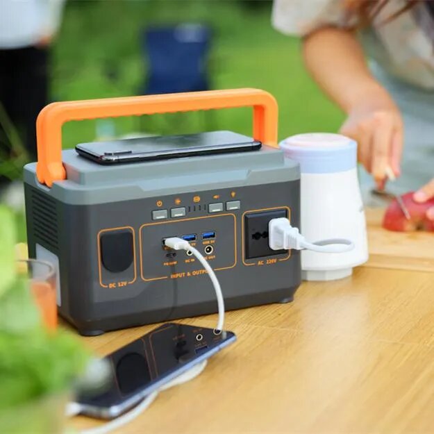 PORTABLE POWER STATION