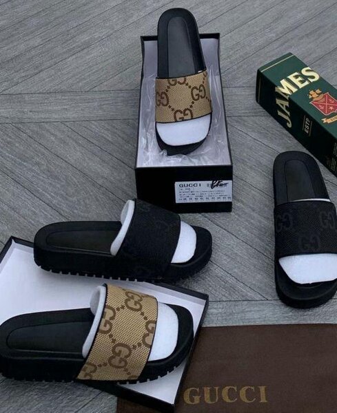 Mens Gucci slides